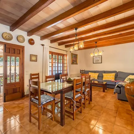 La Plana Villa